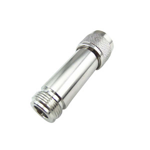 15 dB Attenuator (dämpsats) för repeaters. Ansluts vanligtvis mellan repeater och riktantenn vid väldigt stark signal.