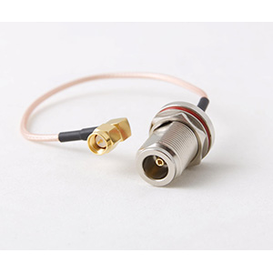 Antennkabel RG316 N-hona panel - SMA-hane vinklad 25 cm