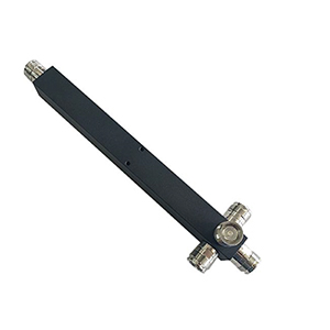 4-vägs Splitter för 4.3-10. Carrier Grade. 380-3800 MHz Low PIM < -160 dBc 300W IP65.